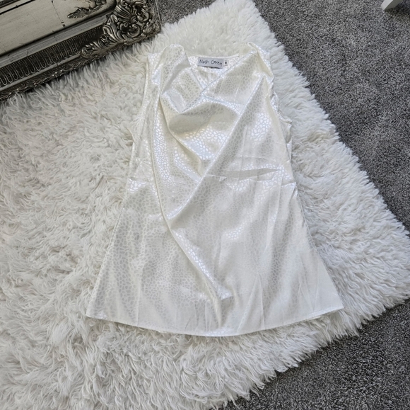 Nash Grey White Leopard Print Sleeveless Top. Size Medium. New without tags. - Picture 1 of 7